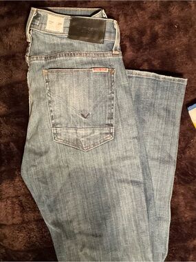 Hudson Jeans Men's Straight Leg Denim in Light Blue Wash